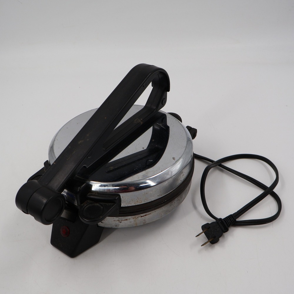 Vitantonio Electric Tortilla Press 750 Silver Chrome Non-Stick 875W USA Made